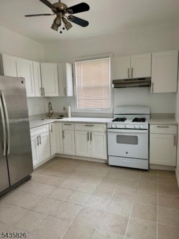 47 Hilton Street East Orange NJ 07017