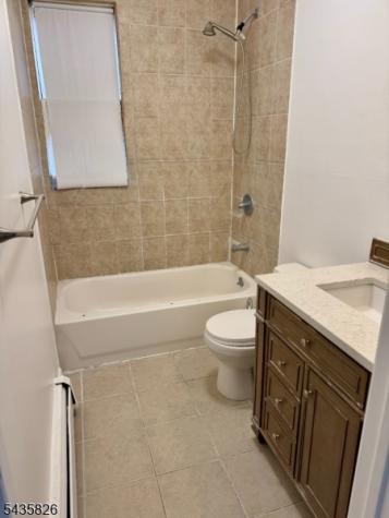 47 Hilton Street East Orange NJ 07017