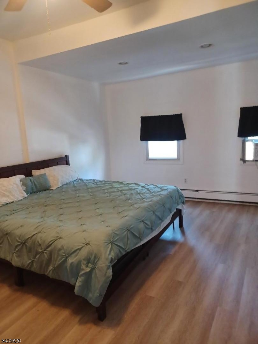 47 Hilton Street East Orange NJ 07017
