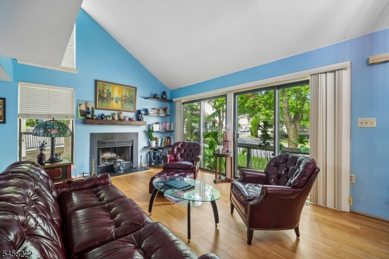 177 Locust Ln Ondo Bernards NJ 07920