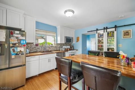 177 Locust Ln Ondo Bernards NJ 07920