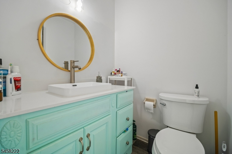 177 Locust Ln Ondo Bernards NJ 07920