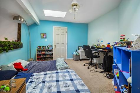 177 Locust Ln Ondo Bernards NJ 07920