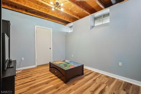 177 Locust Ln Ondo Bernards NJ 07920