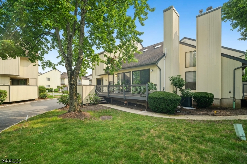 177 Locust Ln Ondo Bernards NJ 07920