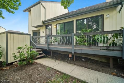 177 Locust Ln Ondo Bernards NJ 07920