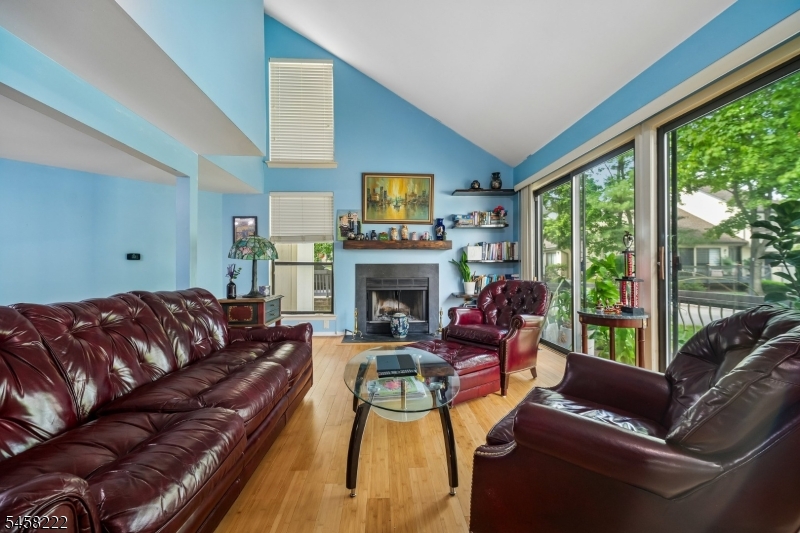 177 Locust Ln Ondo Bernards NJ 07920