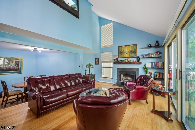 177 Locust Ln Ondo Bernards NJ 07920