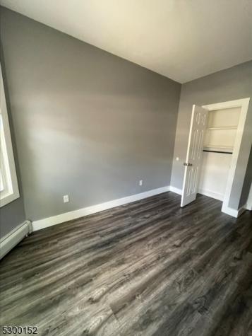 27 Schuyler Terrace East Orange NJ 07017