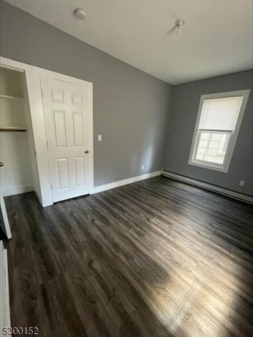 27 Schuyler Terrace East Orange NJ 07017