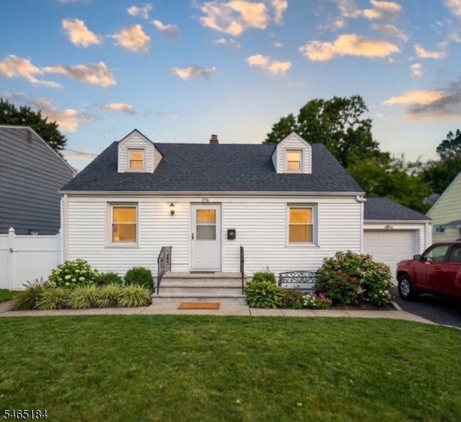 576 Uncas Avenue Roselle NJ 07203