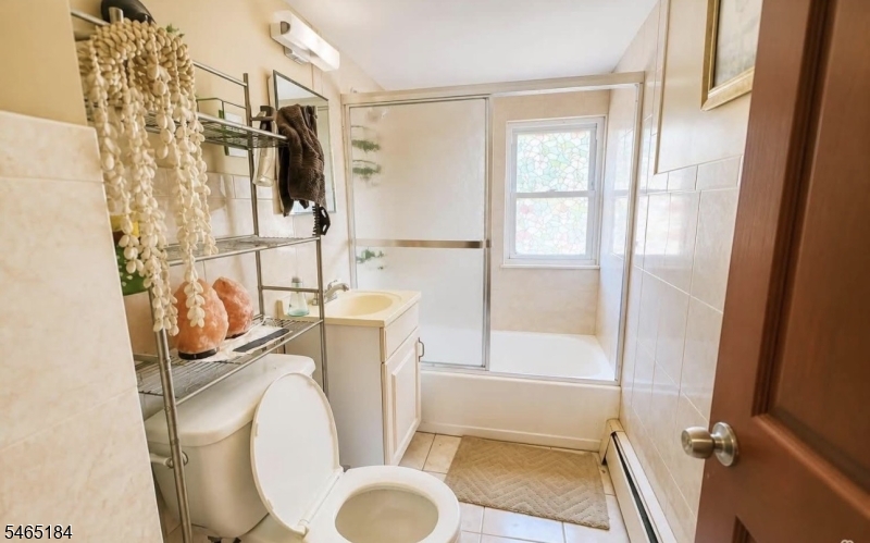576 Uncas Avenue Roselle NJ 07203