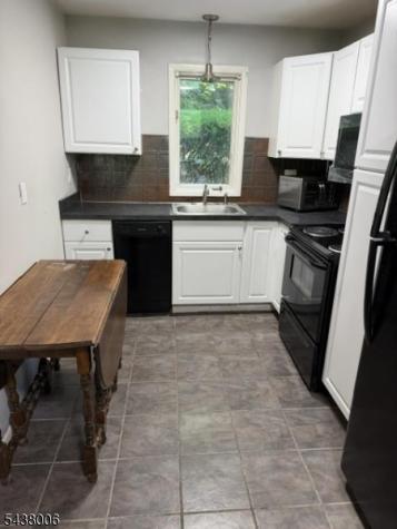 9 Village Way Unit 1 Vernon NJ 07462