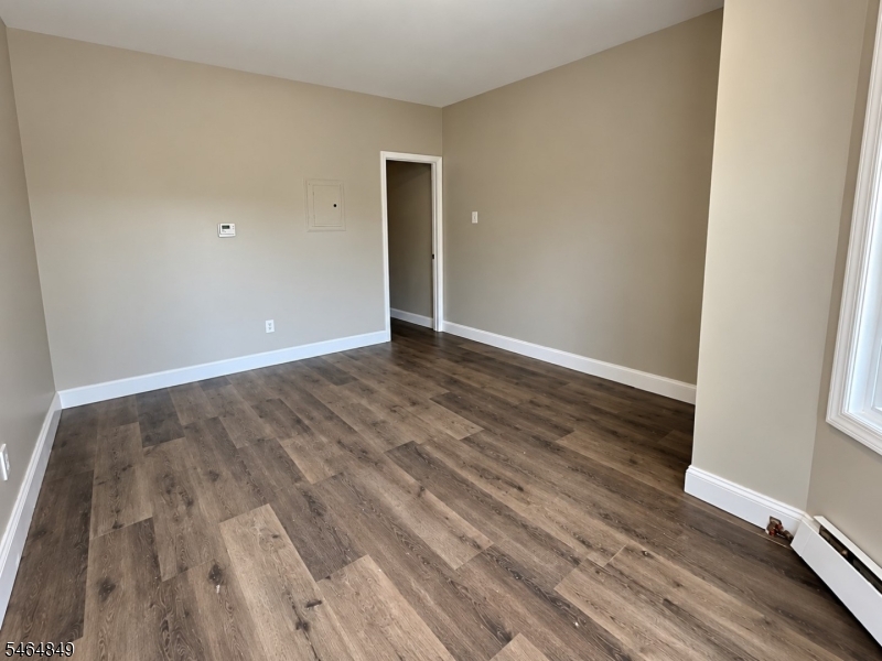 131 S 8th Street Newark NJ 07107