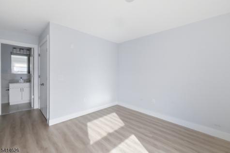 529 Mulberry Street Newark NJ 07114