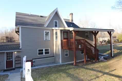 172 Musconetcong River Road Lebanon NJ 08826