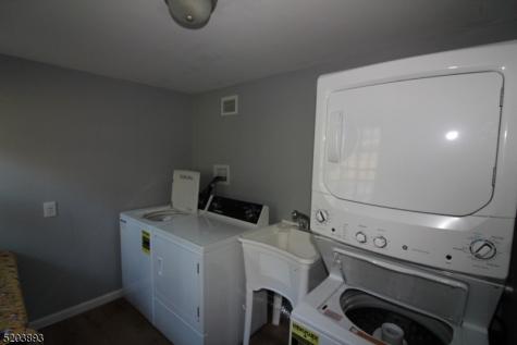 172 Musconetcong River Road Lebanon NJ 08826