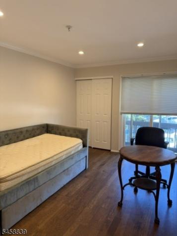 19 Paris Circle West Orange NJ 07052