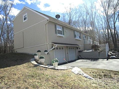 306 Wagon Wheel Road Montague NJ 07827