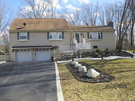 306 Wagon Wheel Road Montague NJ 07827