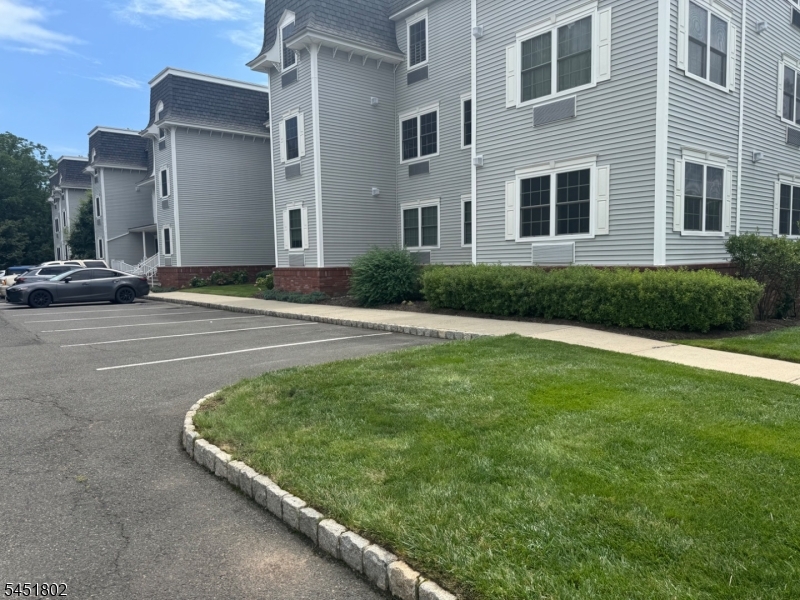 1319 Saint Georges Avenue Rahway NJ 07065