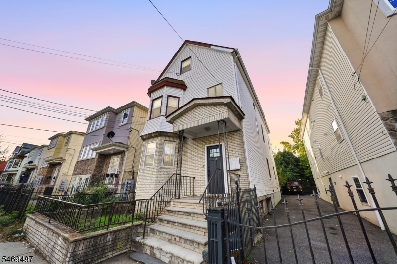 125 S 9th Street Newark NJ 07107