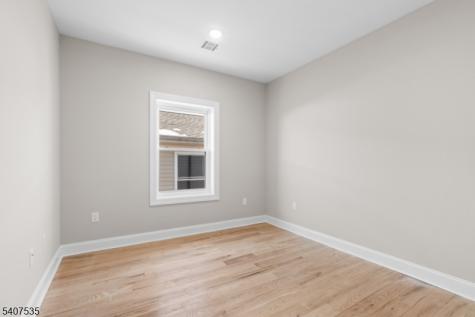 503 Delavan Avenue Newark NJ 07107