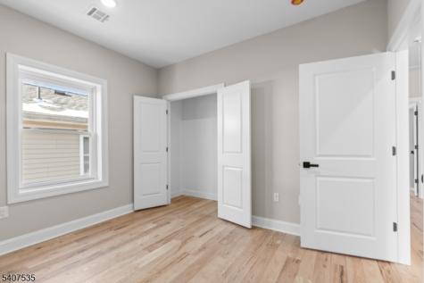 503 Delavan Avenue Newark NJ 07107