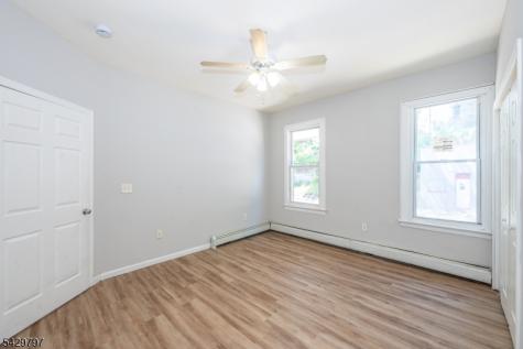 162 E Main Street Prospect Park NJ 07508