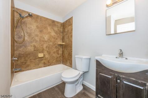 162 E Main Street Prospect Park NJ 07508