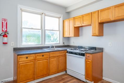 162 E Main Street Prospect Park NJ 07508