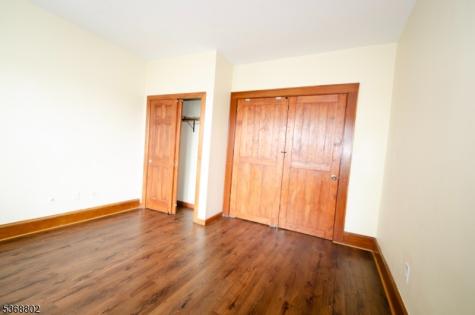 74 Harrison Place Clifton NJ 07011