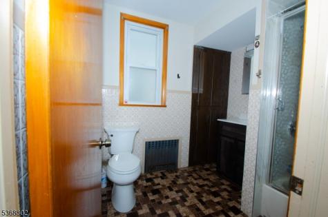 74 Harrison Place Clifton NJ 07011