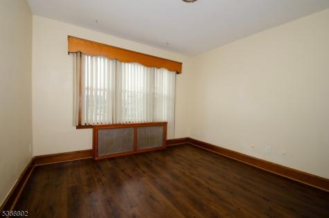 74 Harrison Place Clifton NJ 07011