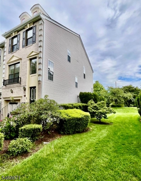 456 Hartford Drive Nutley NJ 07110