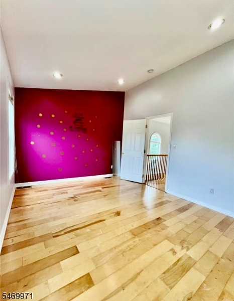 456 Hartford Drive Nutley NJ 07110