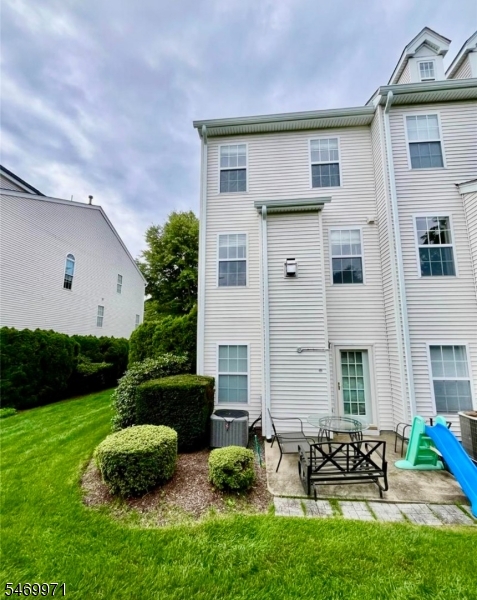 456 Hartford Drive Nutley NJ 07110