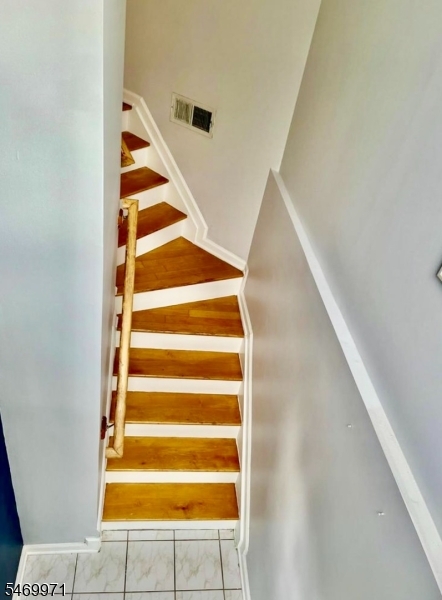 456 Hartford Drive Nutley NJ 07110