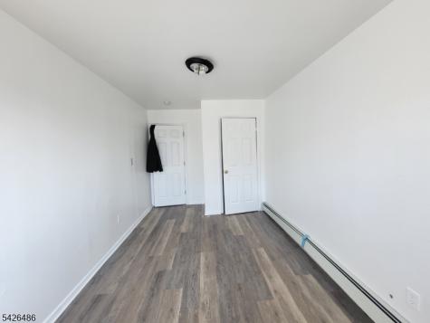 111 Pine Street Elizabeth NJ 07206