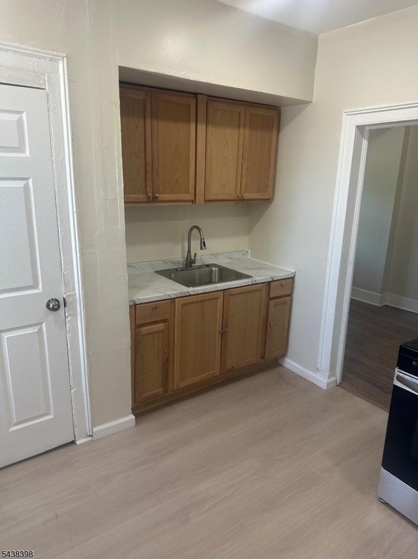 452 Alden Street City Of Orange NJ 07050