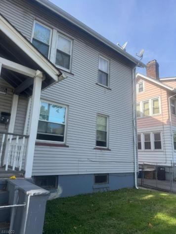 273 S Clinton Street East Orange NJ 07018