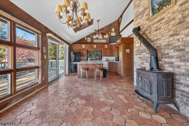 23 Whites Road Franklin NJ 07882