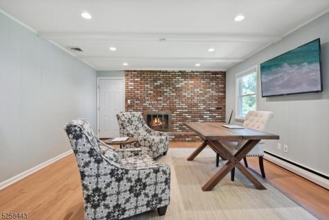 204 Deerfield Lane Franklin Lakes NJ 07417