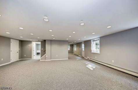 204 Deerfield Lane Franklin Lakes NJ 07417
