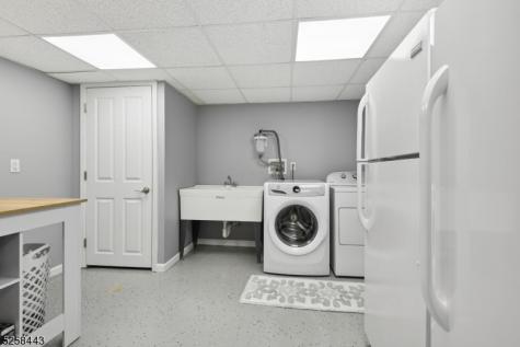 204 Deerfield Lane Franklin Lakes NJ 07417