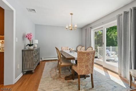 204 Deerfield Lane Franklin Lakes NJ 07417