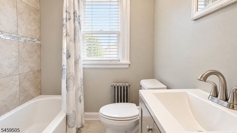 1 Glennon Place West Orange NJ 07052