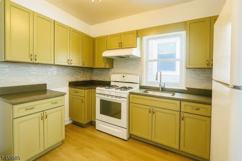 1 Glennon Place West Orange NJ 07052