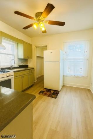 1 Glennon Place West Orange NJ 07052
