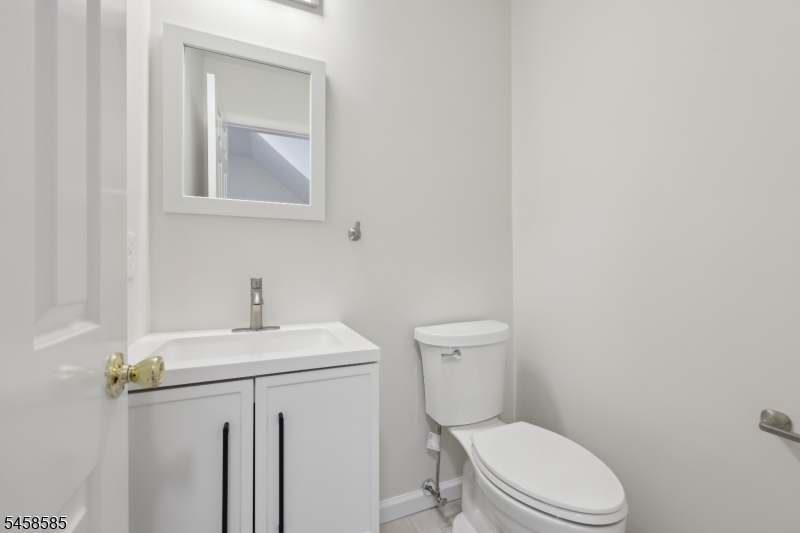 3 Zamrok Way Morris NJ 07960